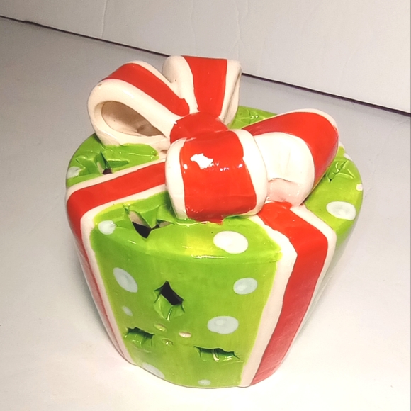 Christmas Holiday Ceramic Polka Dot Print Ceramic  Decor Present - Picture 3 of 6